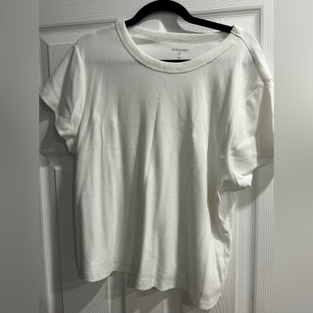 ❤️NWOT | Old Navy | Women's ribbed White Tee